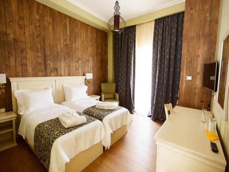 Irenes Resort Loutraki (Pella) Exterior foto